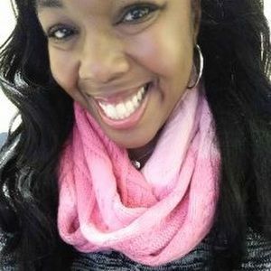 Meet your Posher, Angela